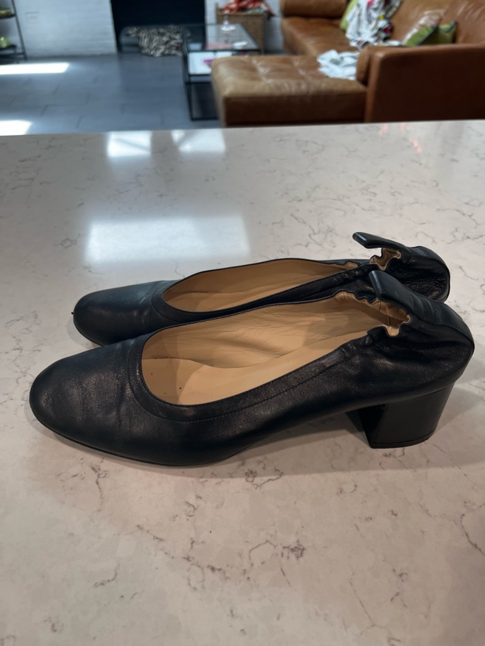 Everlane The Day Heel Black Leather Size 9.5 - Picture 2 of 13